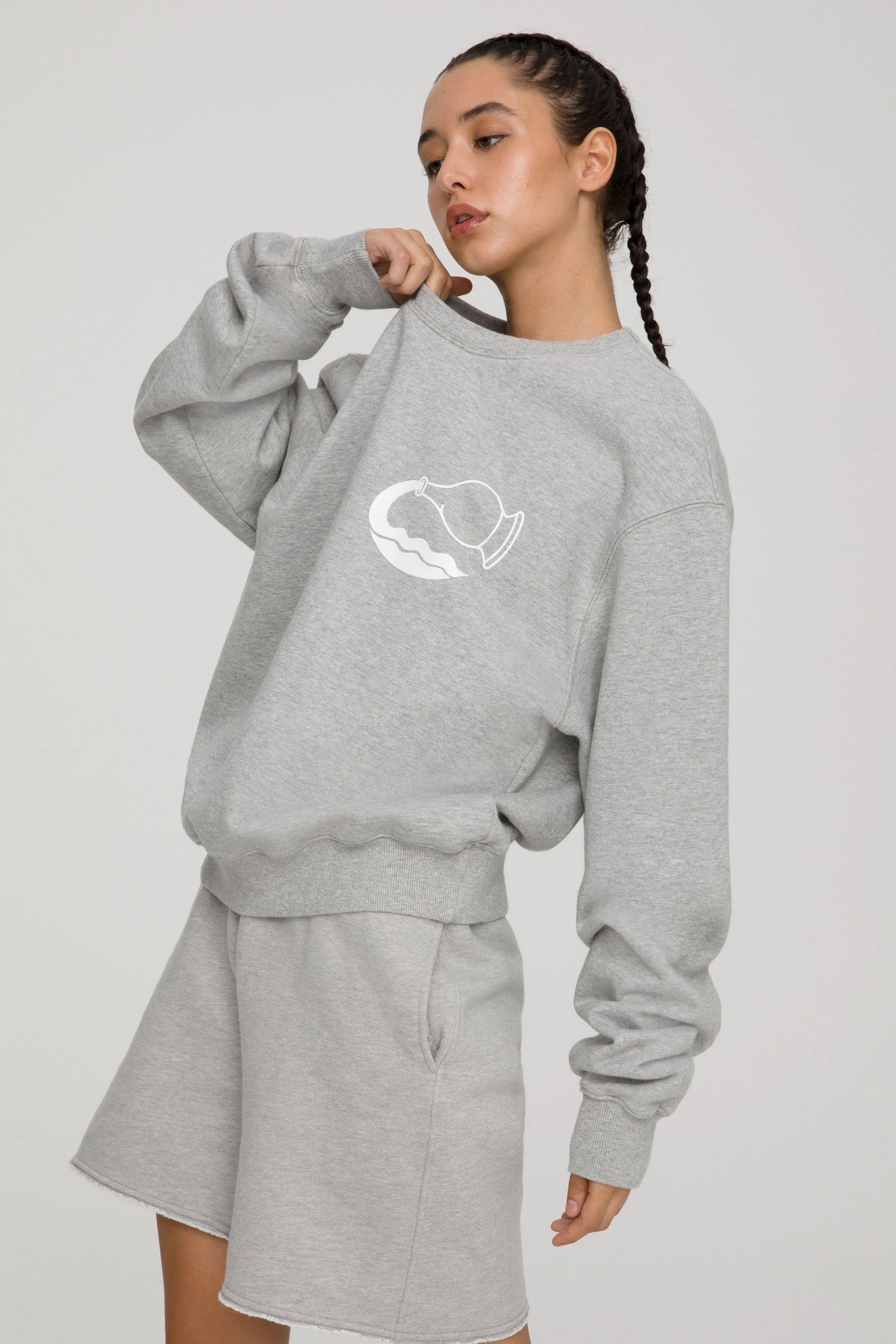 AQUARIUS BOYFRIEND SWEATSHIRT | AQUARIUS