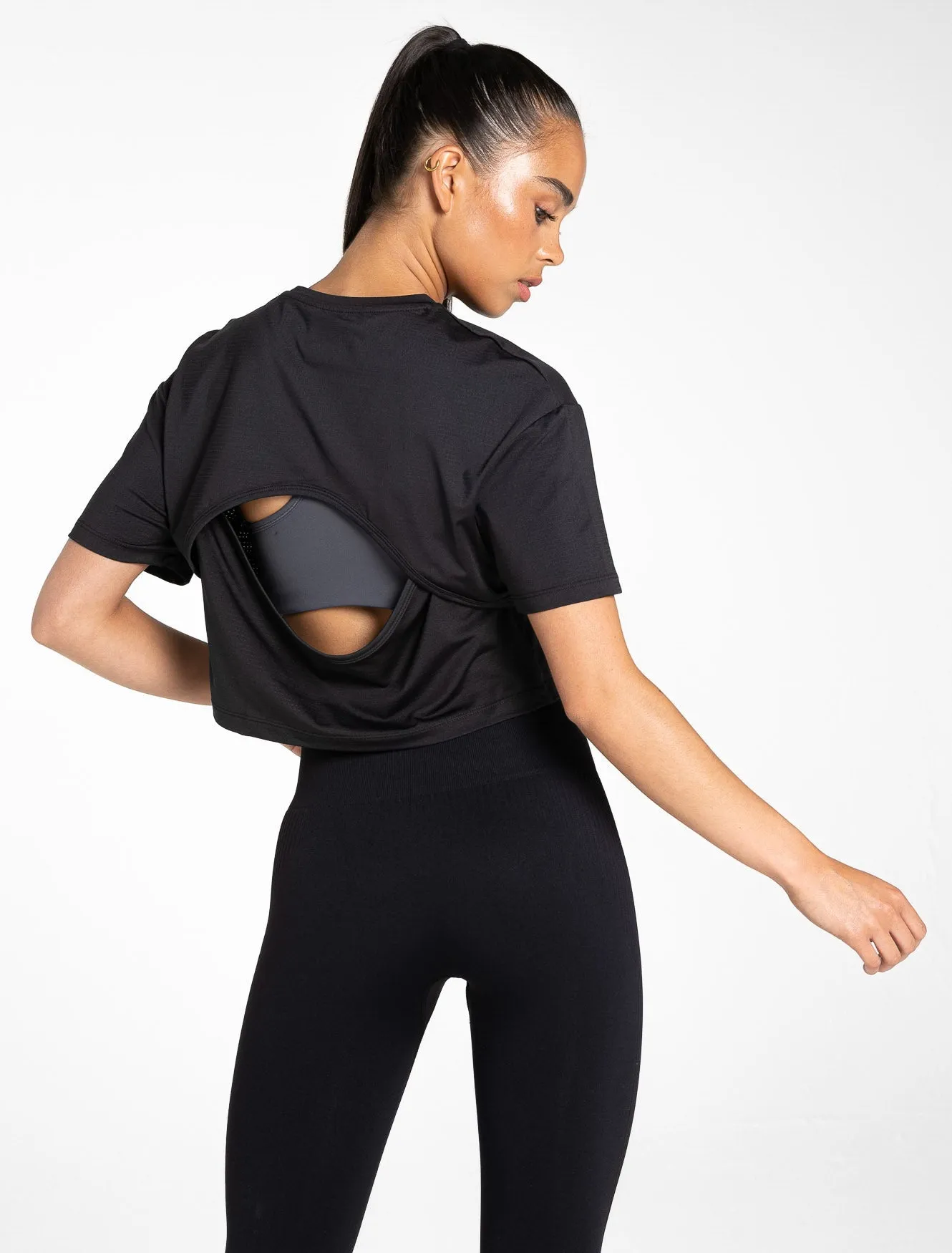 Breeze Crop T-Shirt - Black