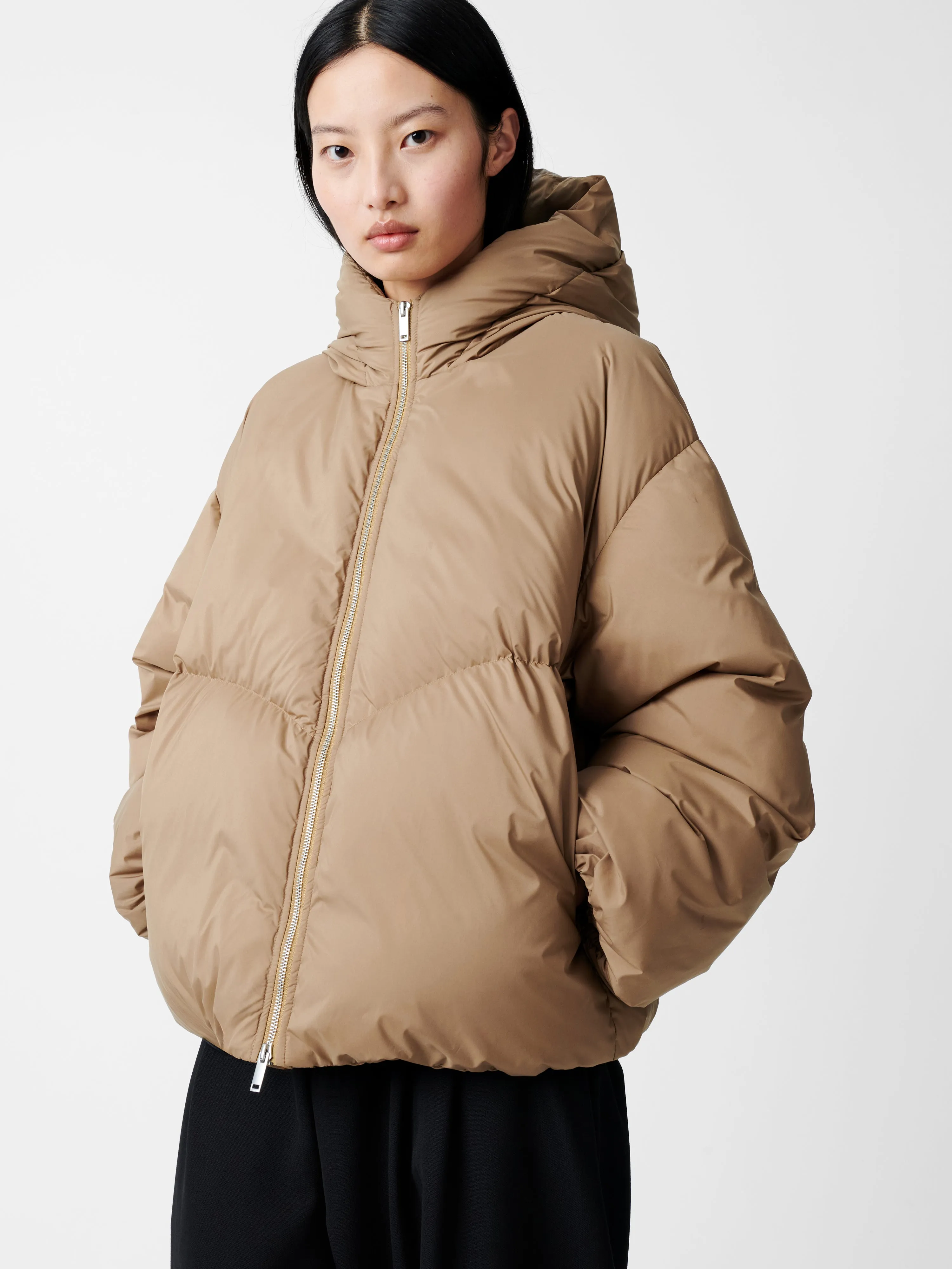 Dana Down Jacket in Beige