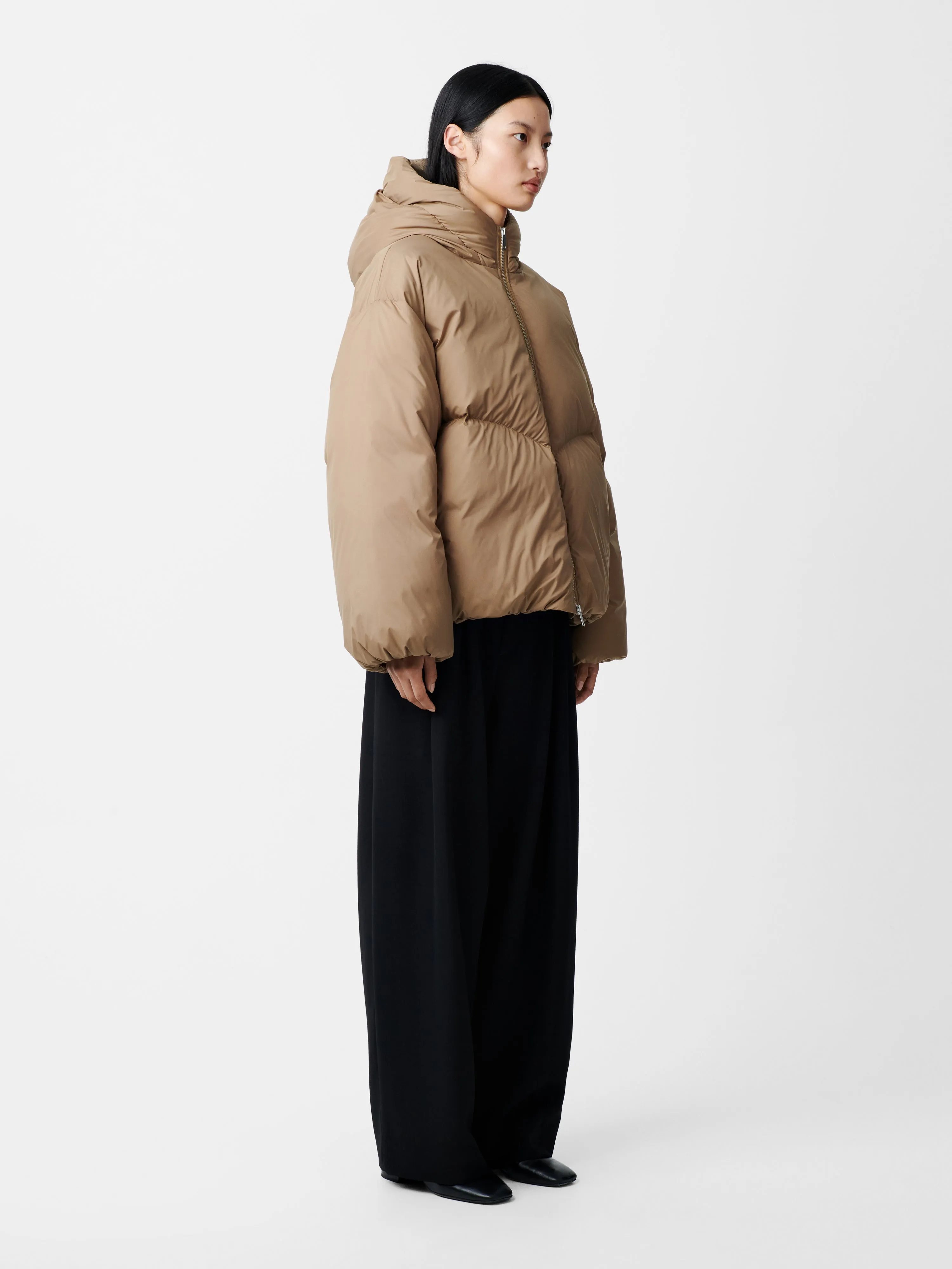 Dana Down Jacket in Beige