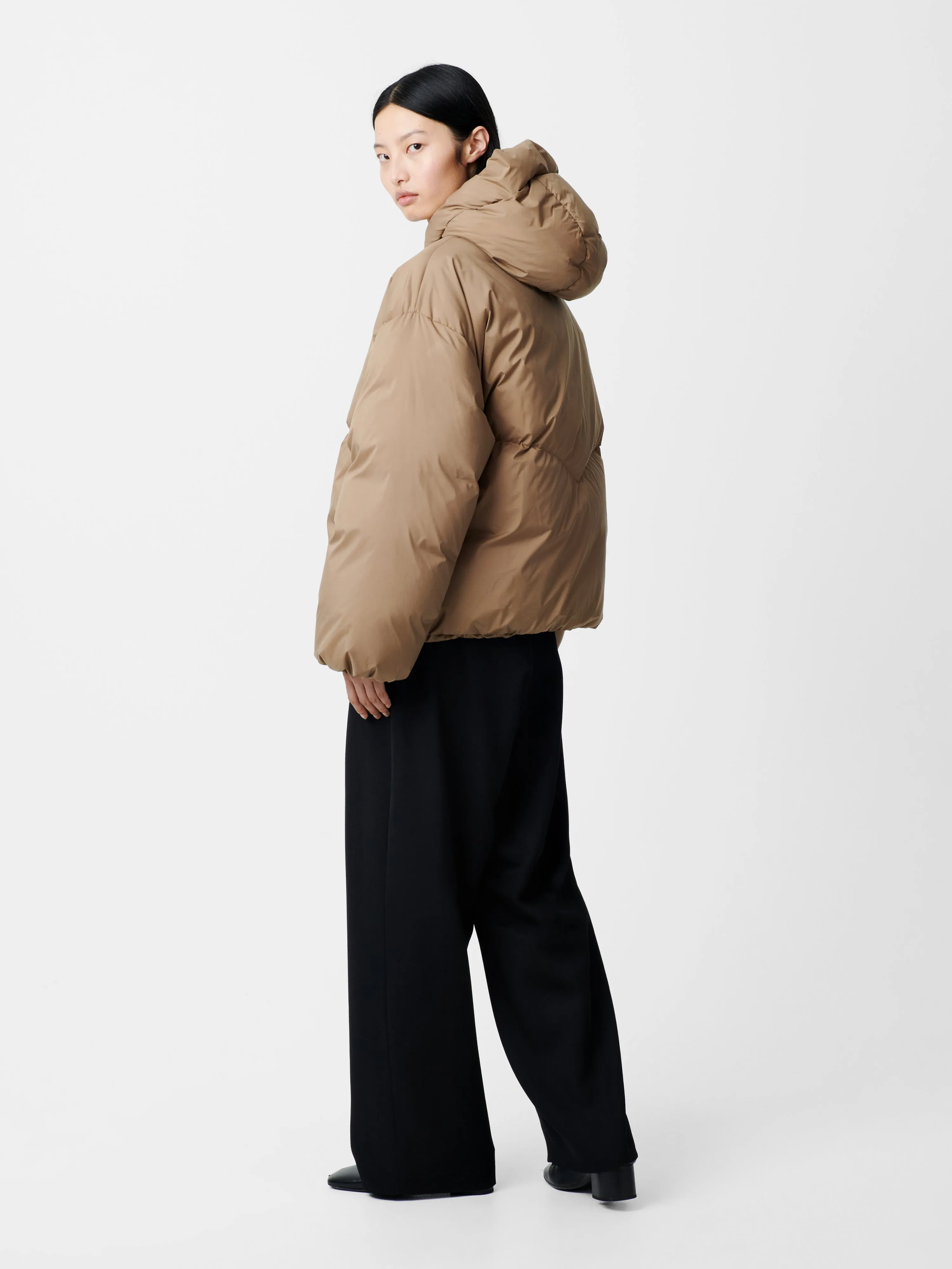 Dana Down Jacket in Beige