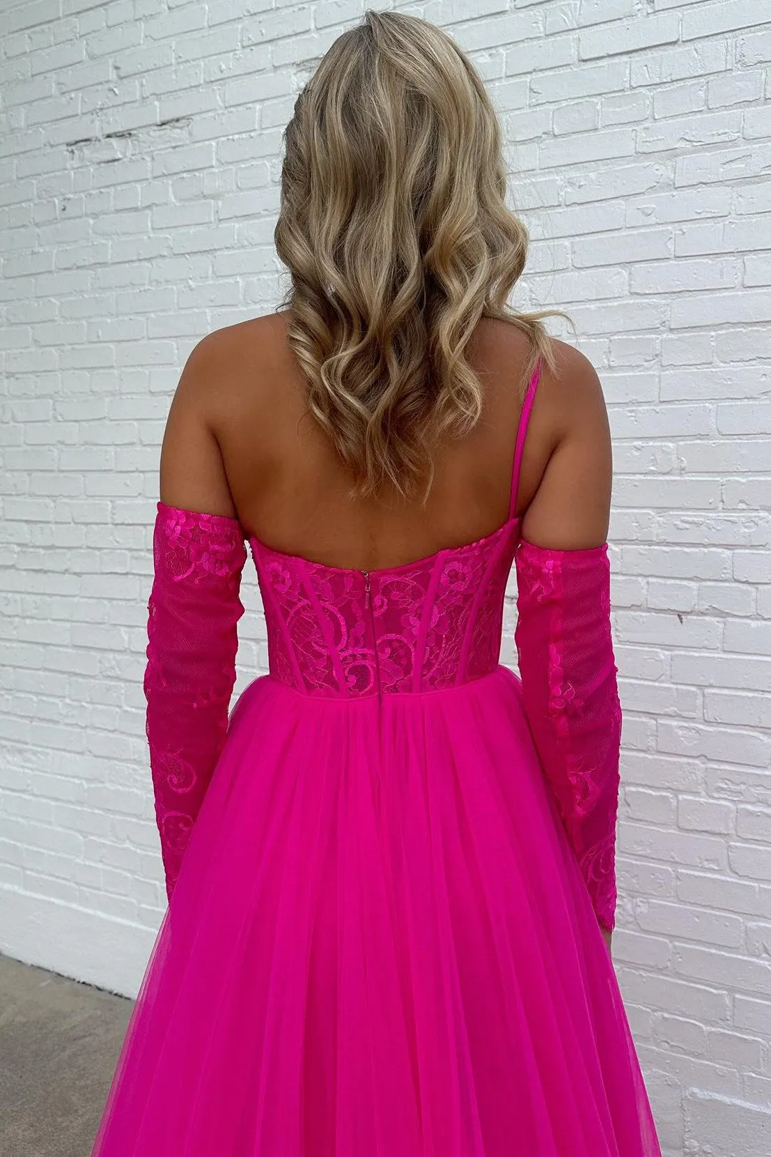 Madilyn |A-line One Shoulder Lace Tulle Prom Dress with Slit